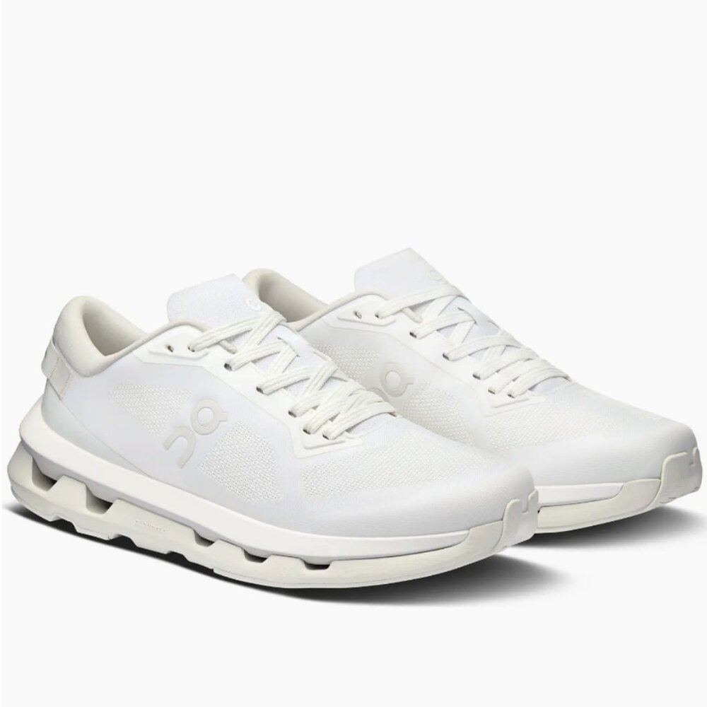 On Cloudzone Sneaker Size 8 Brand New